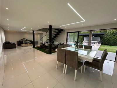 Casa de 5 alcobas en venta en Pance, Cali, 1000 m² · foto 3 de 20