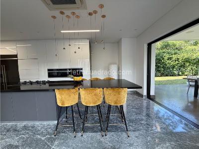 Casa de 4 alcobas en venta en La Viga, Cali, 1080 m² · foto 10 de 20