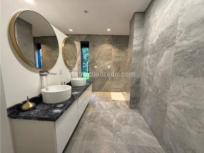 Casa de 4 alcobas en venta en La Viga, Cali, 1080 m² · foto 16 de 20