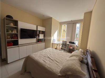 Apartamento de 3 alcobas en venta en Arboledas, Cali, 194 m² · foto 13 de 20