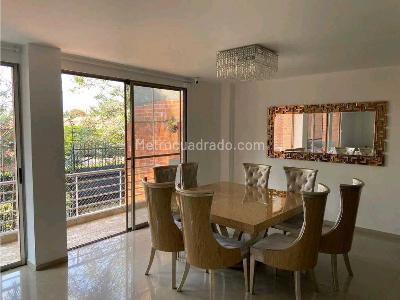 Casa de 5 alcobas en venta en Ciudad Jardin, Cali, 400 m² · foto 3 de 20