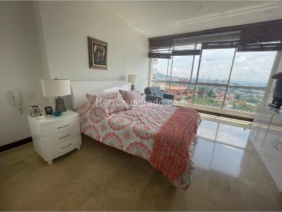 Apartamento de 3 alcobas en venta en Cristales, Cali, 173 m² · foto 8 de 15
