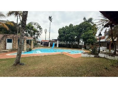 Casa de 5 alcobas en venta en Ciudad Jardin, Cali, 700 m² · foto 9 de 9