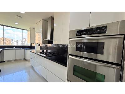 Apartamento de 3 alcobas en venta en Aguacatal, Cali, 278 m² · foto 12 de 20