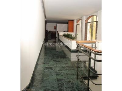 Casa de 4 alcobas en venta en Ciudad Jardin, Cali, 1100 m² · foto 6 de 11