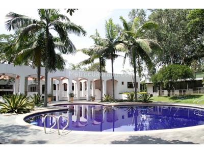 Casa de 4 alcobas en venta en Ciudad Jardin, Cali, 1100 m² · foto 9 de 11