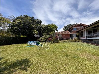 Casa de 3 alcobas en venta en Ciudad Jardin, Cali, 465 m² · foto 13 de 15