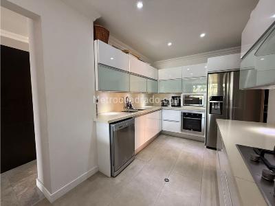 Apartamento en venta en Ciudad Jardin, Cali · foto 9 de 20