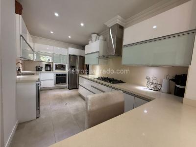 Apartamento en venta en Ciudad Jardin, Cali · foto 10 de 20