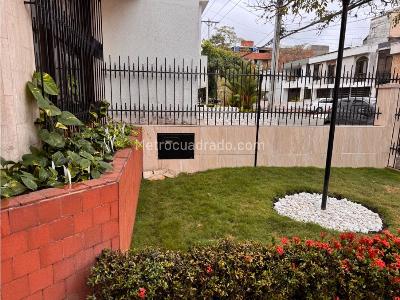 Casa de 5 alcobas en venta en El Ingenio, Cali, 350 m² · foto 2 de 18