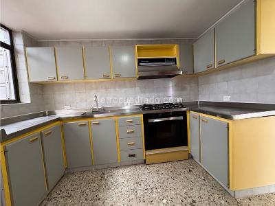 Casa de 5 alcobas en venta en El Ingenio, Cali, 350 m² · foto 9 de 18
