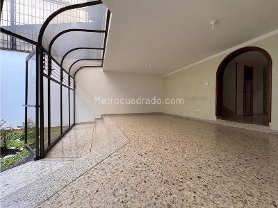 Casa de 5 alcobas en venta en El Ingenio, Cali, 350 m² · foto 11 de 18