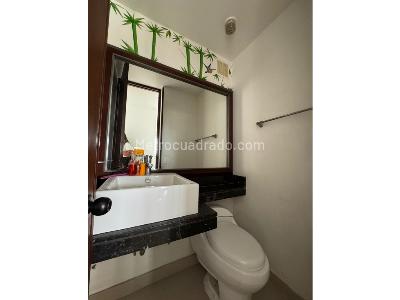 Apartamento de 3 alcobas en venta en Cuarto De Legua, Cali, 127 m² · foto 9 de 19