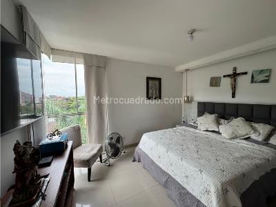 Apartamento de 3 alcobas en venta en Cuarto De Legua, Cali, 127 m² · foto 12 de 19