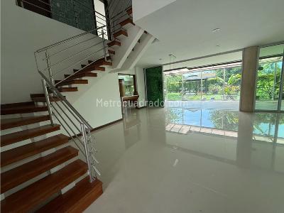 Casa de 5 alcobas en venta en Pance \ Comuna 22, Cali, 400 m² · foto 5 de 20