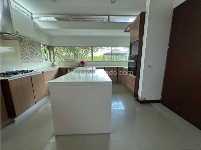 Casa de 5 alcobas en venta en Pance \ Comuna 22, Cali, 400 m² · foto 11 de 20