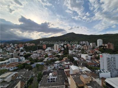 Apartamento de 3 alcobas en venta en Santa Monica Residencial, Cali, 400 m² · foto 13 de 17