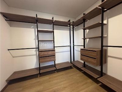 Apartamento de 2 alcobas en venta en Pance, Cali, 85 m² · foto 2 de 12