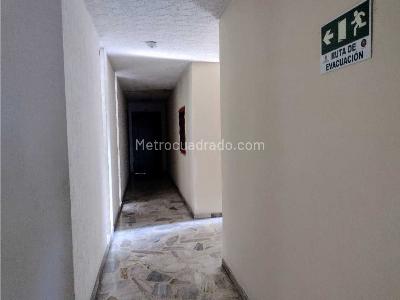 Apartamento de 3 alcobas en venta en El Limonar, Cali, 106 m² · foto 7 de 20