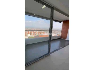 Apartamento de 4 alcobas en venta en Cristales, Cali, 122 m² · foto 12 de 18