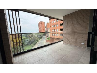 Apartamento de 2 alcobas en venta en Arboledas, Cali, 75 m² · foto 2 de 12