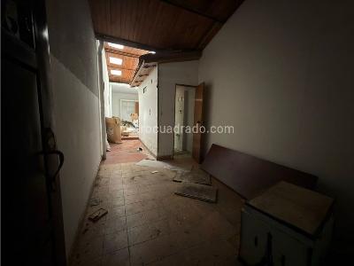 Casa de 4 alcobas en venta en San Fernando Viejo, Cali, 250 m² · foto 4 de 13