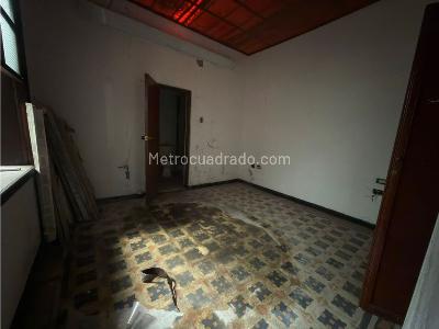 Casa de 4 alcobas en venta en San Fernando Viejo, Cali, 250 m² · foto 5 de 13