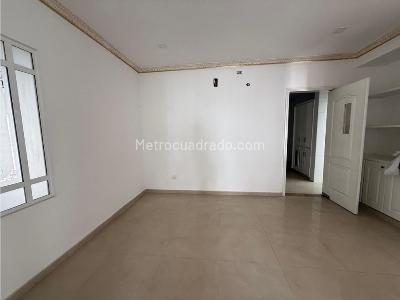 Casa de 3 alcobas en venta en Ciudad Jardin, Cali, 300 m² · foto 11 de 13