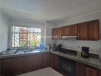 Apartamento en venta en Santa Teresita, Cali · foto 3 de 12