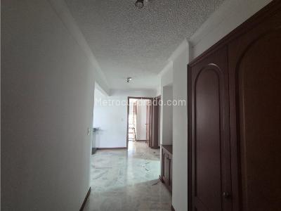 Apartamento en venta en Santa Teresita, Cali · foto 6 de 12