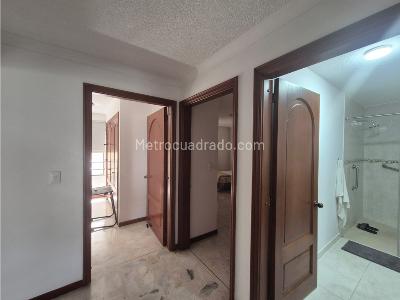 Apartamento en venta en Santa Teresita, Cali · foto 11 de 12