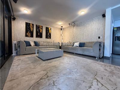 Casa de 3 alcobas en venta en El Ingenio, Cali, 289 m² · foto 3 de 20