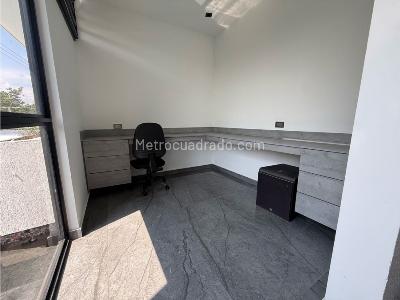 Casa de 3 alcobas en venta en El Ingenio, Cali, 289 m² · foto 13 de 20