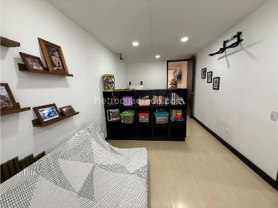 Casa de 5 alcobas en venta en Dapa, Cali, 1728 m² · foto 14 de 17