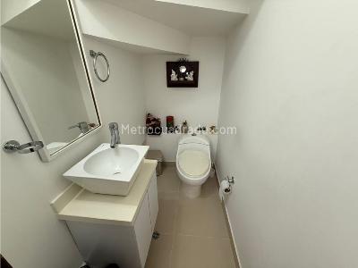 Casa de 3 alcobas en venta en Guadalupe, Cali, 153 m² · foto 10 de 20