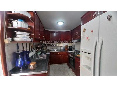 Casa de 4 alcobas en venta en Santa Rita, Cali, 300 m² · foto 9 de 16