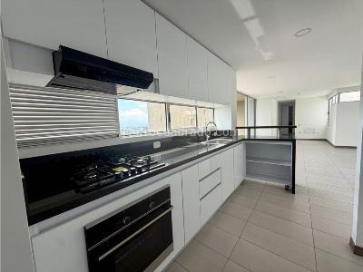 Apartamento de 3 alcobas en venta en Guadalupe, Cali, 101 m² · foto 5 de 20