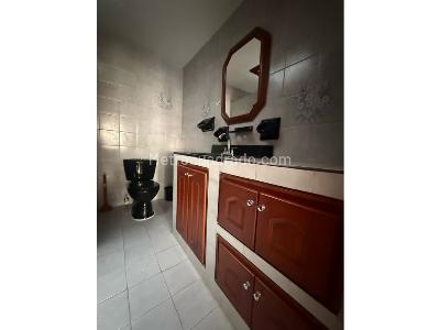 Casa de 4 alcobas en venta en Camino Real, Cali, 298 m² · foto 15 de 20