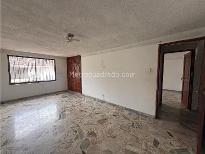 Casa de 4 alcobas en venta en Camino Real, Cali, 298 m² · foto 17 de 20