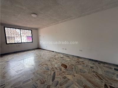 Casa de 4 alcobas en venta en Camino Real, Cali, 298 m² · foto 18 de 20