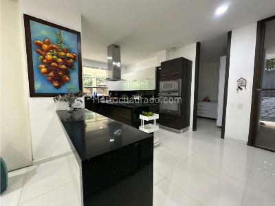 Casa de 4 alcobas en venta en Pance, Cali, 1150 m² · foto 10 de 20