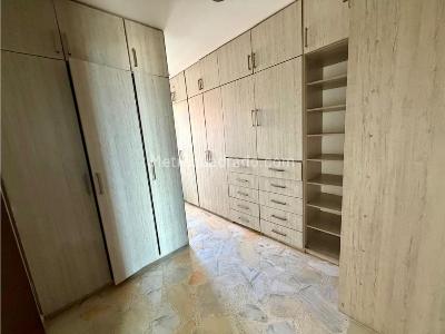 Apartamento de 4 alcobas en venta en Quintas De Don Simon, Cali, 169 m² · foto 13 de 20