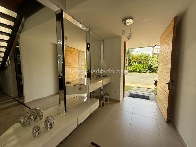 Casa de 3 alcobas en venta en Pance, Cali, 490 m² · foto 3 de 20