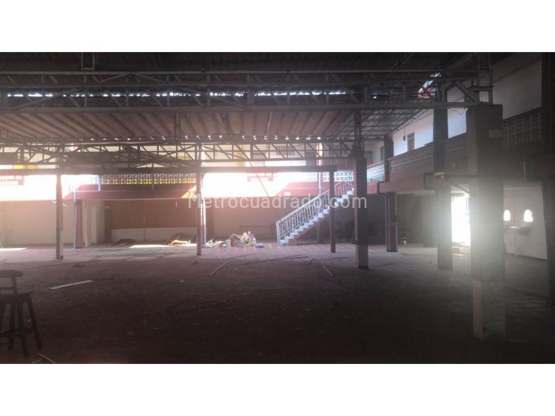 Bodega en Arriendo, Santa Elena, Cali - Más