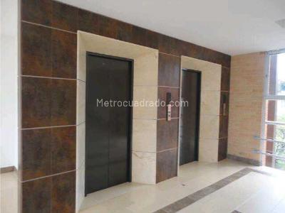 Apartamento de 2 alcobas en venta en Santa Teresita, Cali, 156 m² · foto 11 de 17