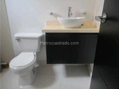 Apartamento de 2 alcobas en venta en Santa Teresita, Cali, 156 m² · foto 13 de 17