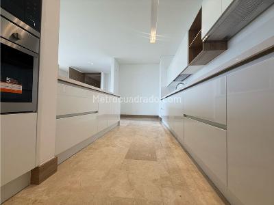 Apartamento de 3 alcobas en venta en Normandia, Cali, 181 m² · foto 5 de 19