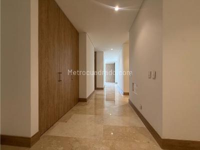 Apartamento de 3 alcobas en venta en Normandia, Cali, 181 m² · foto 12 de 19