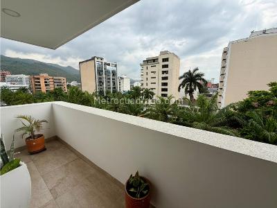 Apartamento en venta en Versalles, Cali · foto 4 de 16