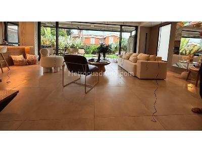 Casa de 3 alcobas en venta en La Viga, Cali, 360 m² · foto 2 de 15